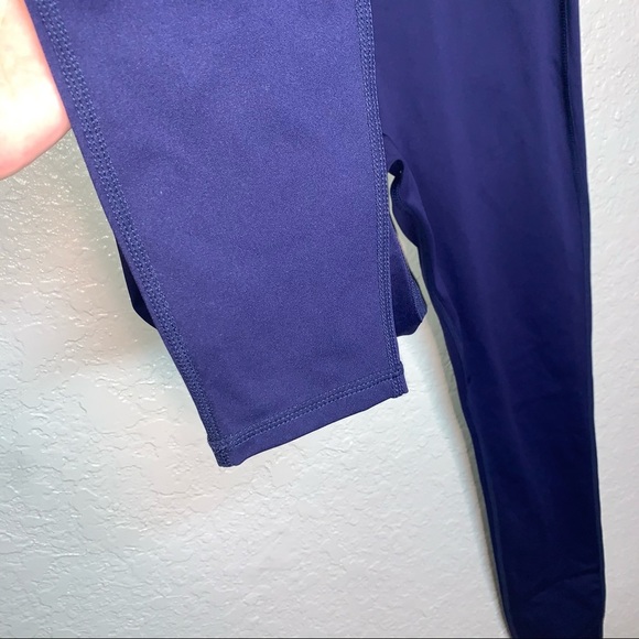 Fabletics Motion365 Trinity Hi Waisted Leggings Navy Blue - Picture 9 of 12